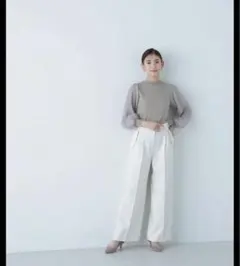 ナチュラルビューティーベーシック　ポケットタックワイドパンツ