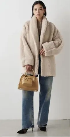 WhimGazetto エコファーショートコート新品 - メルカリ