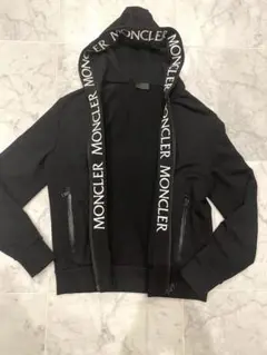 【新品未使用】MONCLER LOGO LETTERING パーカー　S　黒色 2025年最新】MONCLER メンズ パーカーの人気アイテム - メルカリ