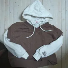 ピンクラテパーカー