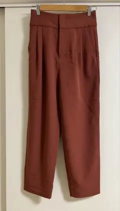 【BEAMS】タックワイドパンツ 新品未使用