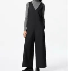 【新品未使用】ユニクロ ジャンプスーツ黒474068