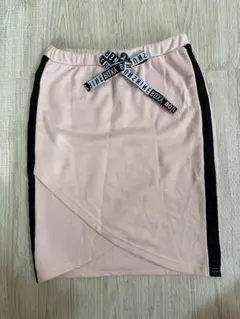 美品　ROXY タイトスカート ピンク バックポケット付き