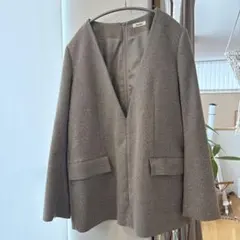 【room903購入】Nerine ベージュトップスのサムネイル