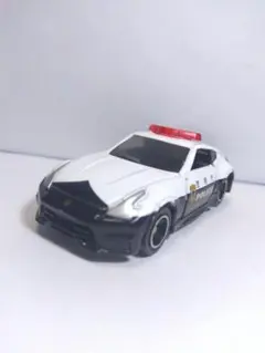 トミカ　NISSAN　日産　フェアリディーゼット　FAIRLADY Z　パトカー