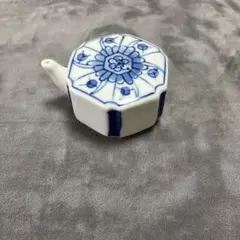横石嘉助作 白磁梅花香合 共箱 - メルカリ