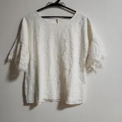 AG by aquagirl レース半袖ブラウス Mホワイト新品のサムネイル