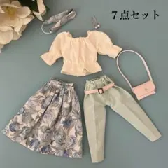 952／22cmドール服コーディネート7点セット