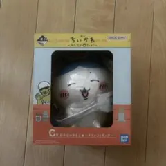 ちいかわ　お手伝いするよハチワレフィギュア