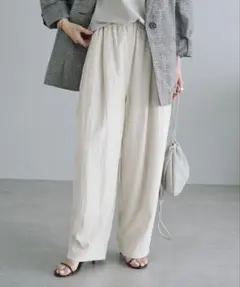 PUAL CE CINのレーヨンナイロンイージーパンツ　アイボリー