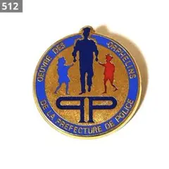 512 ヴィンテージ ピンズ ピンバッジ　パリ警視庁孤児院