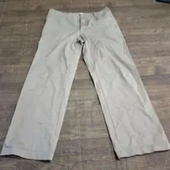 Item thumbnail for item f5bbbf5b-2da6-4ac4-a7d0-afe1c33813c5