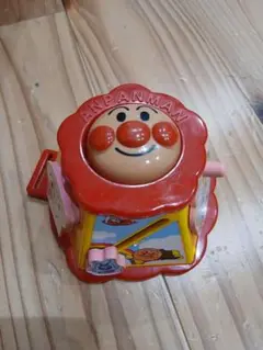 音の出るおもちゃベビー
