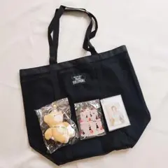 NiziUアプグレ特典グッズ 銀テつき - メルカリ