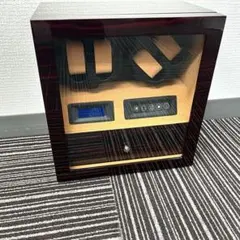 美品】カーボンファイバー風ワインディングマシーン（腕時計ケース