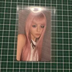 ITZY 【 Motto 】 封入トレカのみ イェジ Member盤 - メルカリ