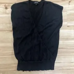 A.P.C. カシュクール　ノースリーブニットのサムネイル