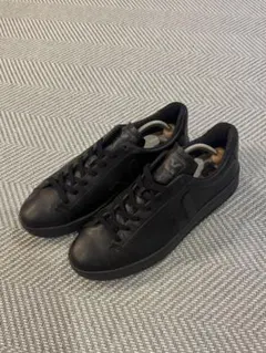 VEJA URCA C.W.L. FULL BLACK ローカットスニーカーのサムネイル