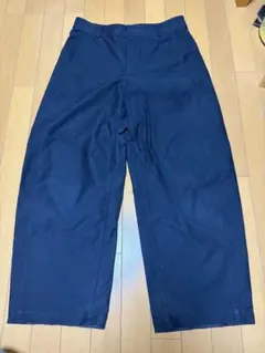 ユニクロ ジャージーバレルレッグパンツ