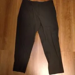 ユニクロ UNIQLO ブラック スマートアンクルパンツ Lサイズ シンプルのサムネイル
