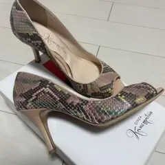 最終値下げ！！【美品】銀座かねまつ ヒール パンプス パイソン柄 マルチカラーのサムネイル