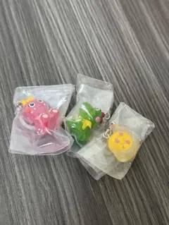 ざわざわ森のがんこちゃん　めじるしアクセサリー　3種セット