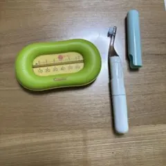 Combi 子供用歯ブラシ・湯温計