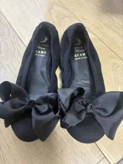 BEAMS リボン付きフラットシューズ 23.5cm