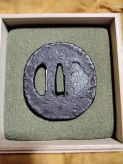 鉄地透鍔　尾張鍔　江戸時代保証 鉄地透鍔 尾張鍔 江戸時代保証