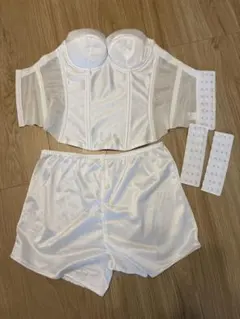 ブライダルインナー　ビスチェ、タップパンツセット C75