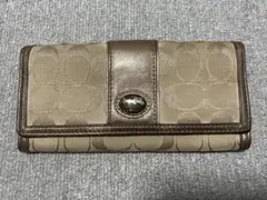 み*。様 Coach ベージュ モノグラム 長財布 コーチ シグネチャー