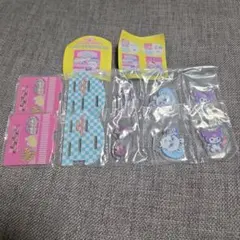 ちいかわ　サンリオ　レイヤーアクリルスタンド　モモンガ　クロミ