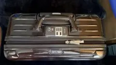 Item thumbnail for item 5819015d-0c04-463b-9323-d637524b50c1