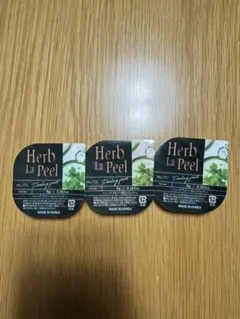 Herb La Peel ハーブピーリングパック 8g 2個 - メルカリ