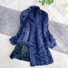 2026年最新】CELINE 毛皮・ファーコートの人気アイテム - メルカリ