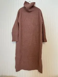 UNIQLO タートルネックニット M ピンク