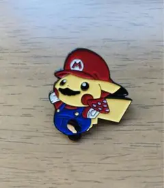 【極美品】マリオピカチュウ ピンバッチ nintendo ピカチュウマリオ