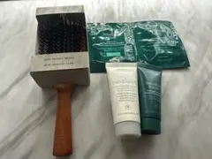 AVEDA　ミニ パドル ブラシ&トータルケアのサムネイル