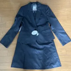 洋服の青山　レディース就活スーツ9号タグ付き