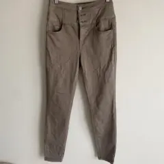 スキニーパンツ