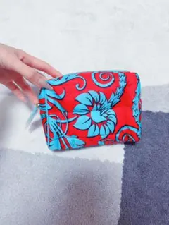 ESTEE LAUDER 花柄キルティングポーチ　化粧ポーチ　マルチケース