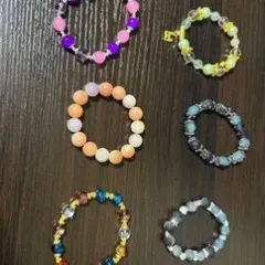 カラフルビーズの手作りブレスレットセット