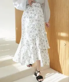 マジェスティックレゴン ランダムティアードスカート