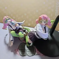 鬼滅の刃　甘露寺蜜璃　フィギュア2個セット