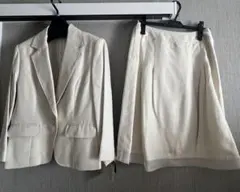 スカートスーツ （WHITE JOOLA)