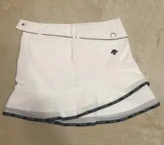 【美品】レディース デサントゴルフ LUXEペチ パンツストレッチフレアスカートのサムネイル