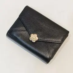 MARY QUANT 三つ折り財布 ブラック シーリングDレターミニウォレット