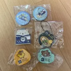 すみっこぐらし　缶バッチ2個・消しゴム・ラバーキーホルダー　6点セット