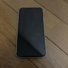 Apple iPhone 11 ホワイト 本体
