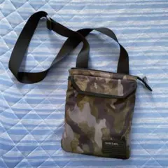 ショルダーバッグ